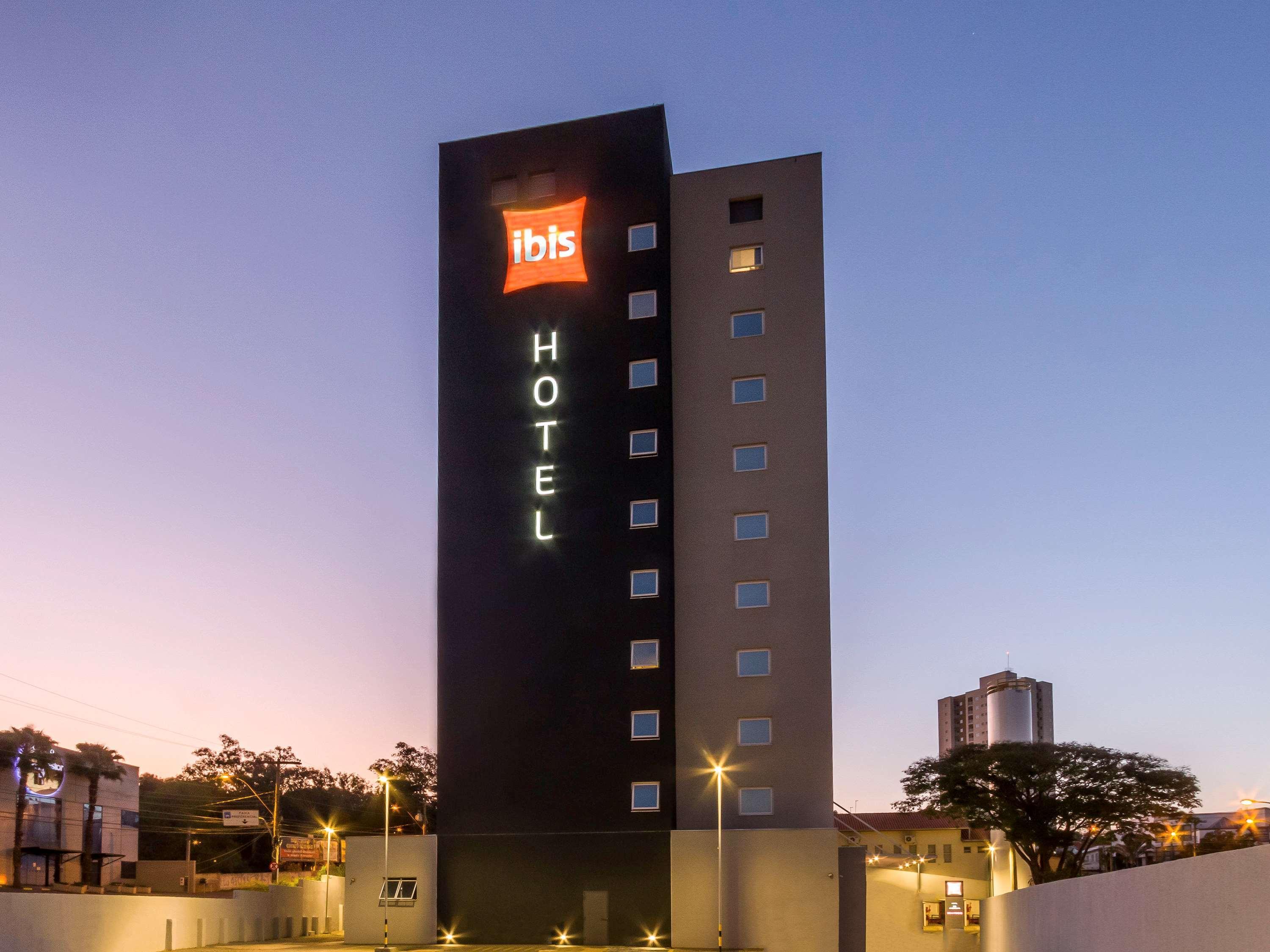 Ibis אמריקנה מראה חיצוני תמונה